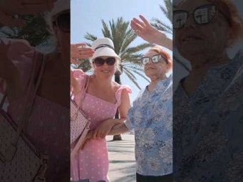 Танцуем с бабушкой.Baile en 90 a&ntilde;os es secreto de la vida muy larga y Feliz.