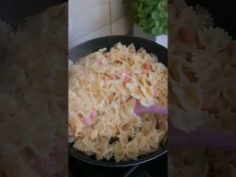 super fast dinner #cooking #food #howtomakewhitesaucepasta