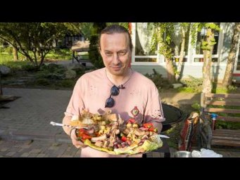Огромное МЯСНОЕ АССОРТИ в греческом стиле! Сувлаки, каре ягненка и жареный виноград