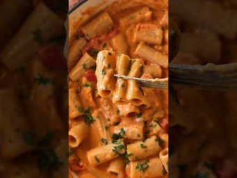 The Creamiest Tomato Pasta 