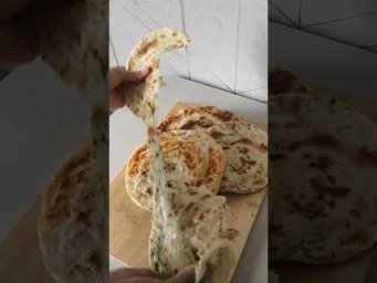Лепешки на воде с луком и с сыром Луковые лепешки рецепт лепешки #рецепты #рецепт